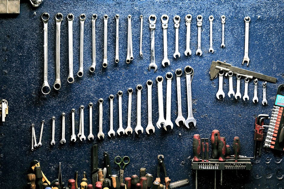 klucze-warsztat-narzedzia-mechanika-popular-mechanics