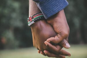 pexels-photo-1667849-podejscie-wygrany-wygrany-w-budowaniu-relacji-psychologia